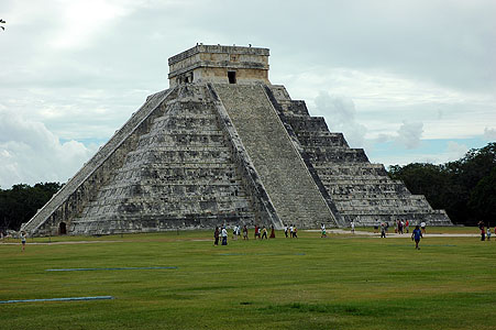 November 3, 2010 Chichen Itza 038.JPG